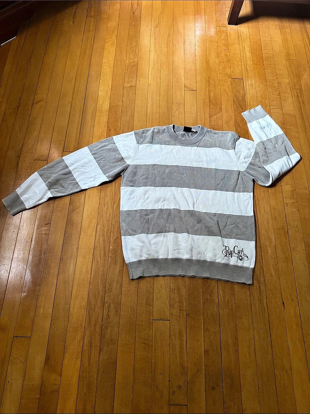 Rip Curl vintage Men's white/beige Striped Crewneck Sweater men’s Large